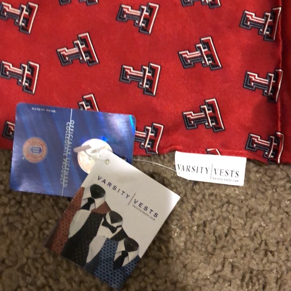 Men’s Silk varsity vests Texas Tech silk scarf - Picture 2 of 3